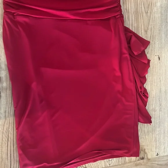 Eve Hunter Red Dress with diamantés detailing - Worn Once - size 18 - Picture 8 of 8